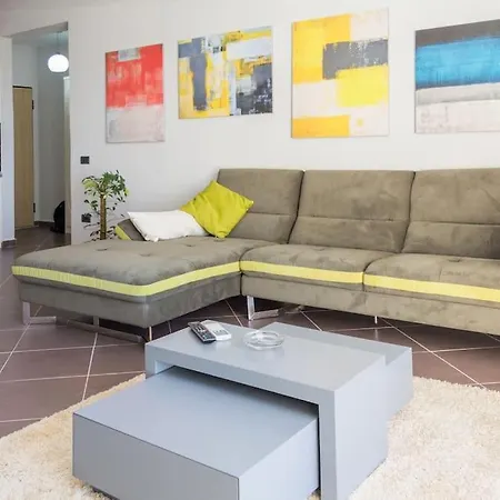 Exclusive Apartment